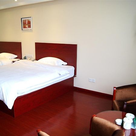 Greentree Inn Beihang Commercial Street Express Hotel شنيانج المظهر الخارجي الصورة